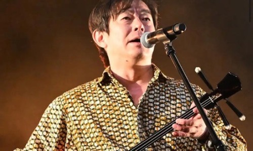 宮沢和史ライブ画像