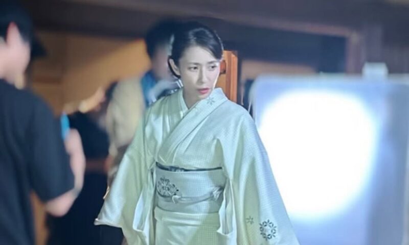 水野美紀-撮影現場-着物