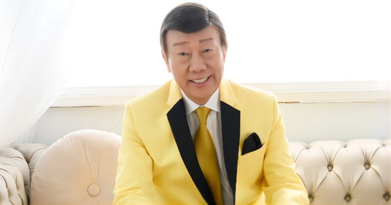 橋幸夫の黄色いステージ衣装