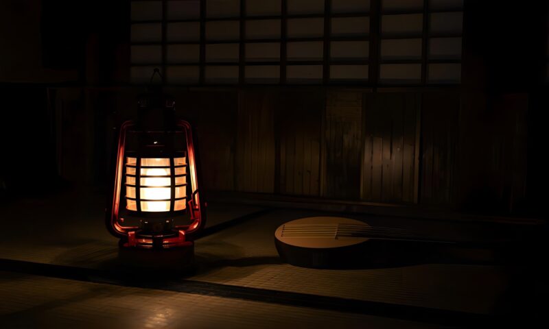 行燈と三味線