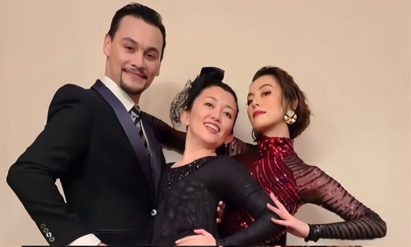 ゴンサロ・クエッショと米倉涼子出演時