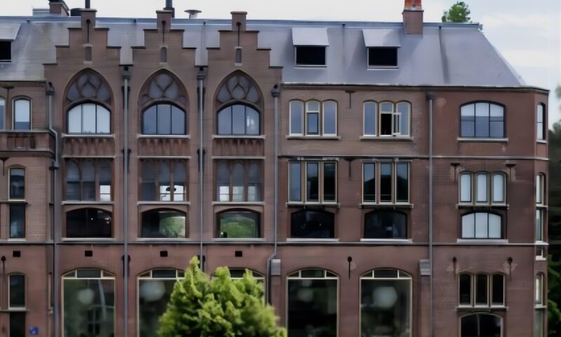 ライデン大学校舎