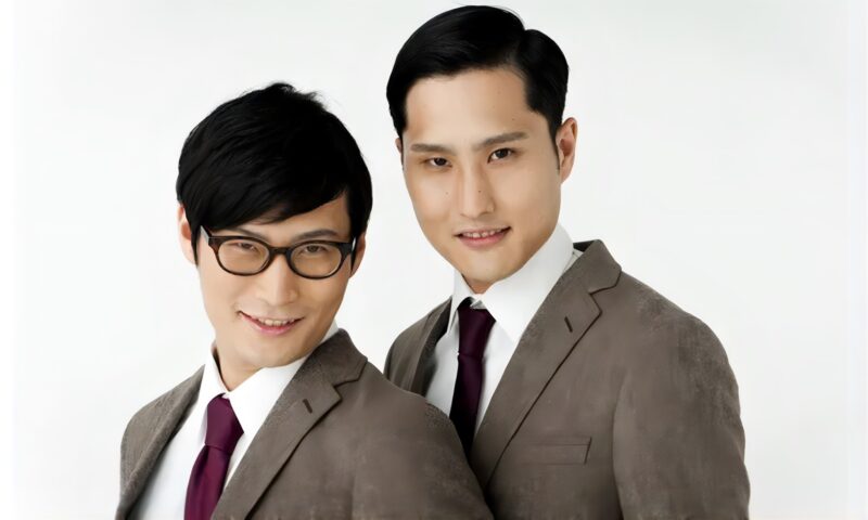 お笑い芸人コンビきつね