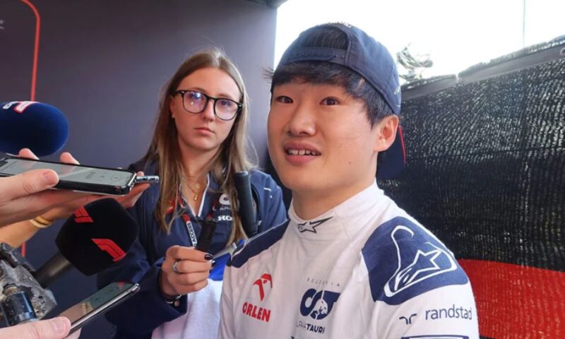 角田裕毅と交際報道があったヤナ・ガッターダーとのインタビュー画像