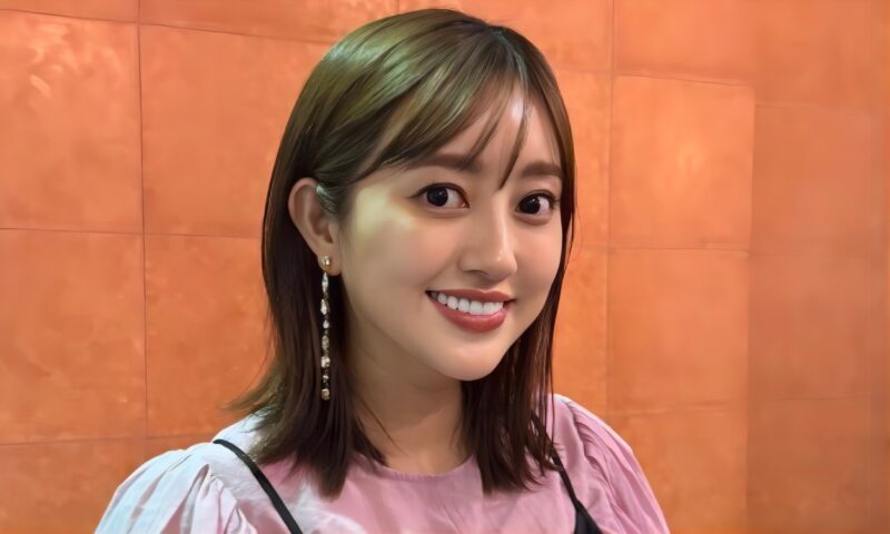 菊地亜美ビスチェコーデ