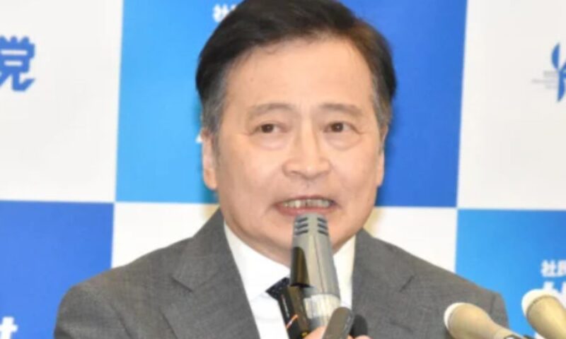 社民党　ラサール石井議員