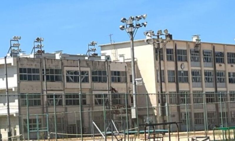 富山県立富山工業高等学校校舎