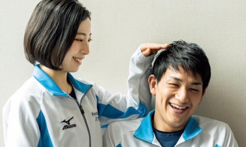 木原龍一と三浦璃来のりくりゅうペアの微笑ましい一枚