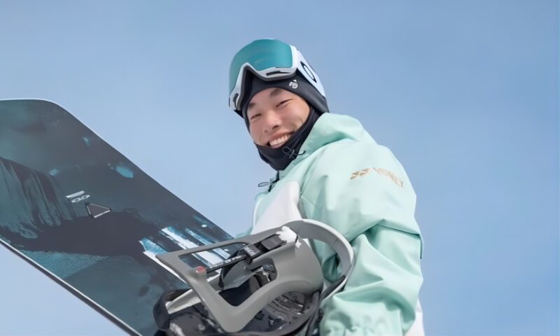 木村葵来のウェア姿