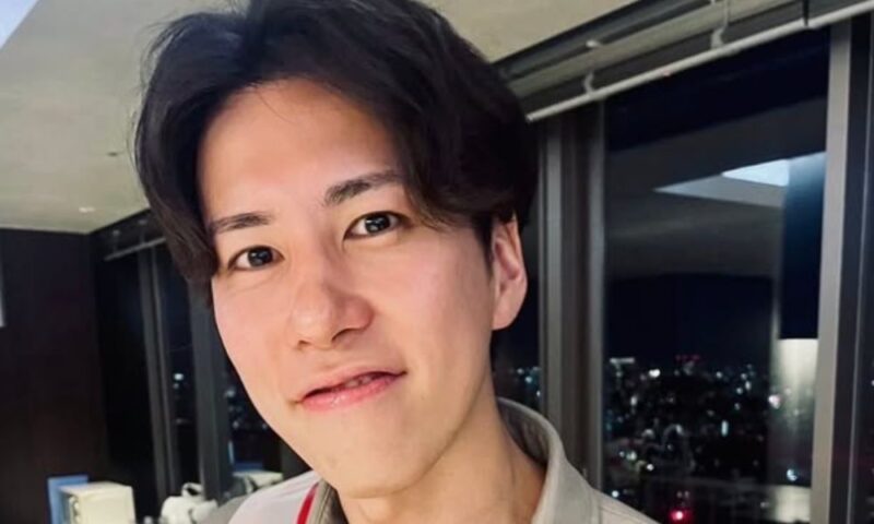 ラブパワーキングダム2出演のたかし（坂口隆志）の室内で撮影されたポートレート画像