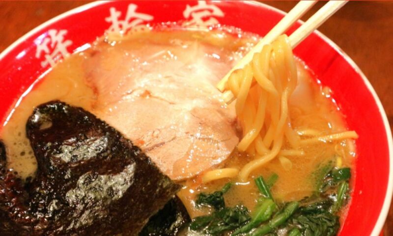 東京・中野のラーメン店『箕輪家』の家系ラーメン