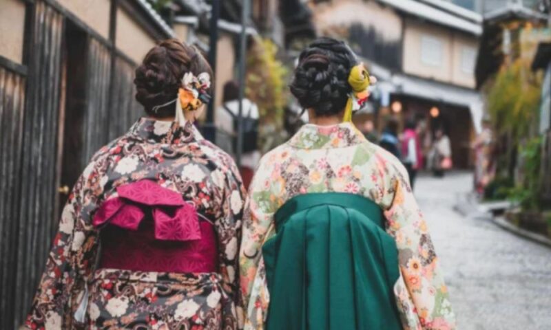 "徳永優子が16歳から着付け修行を積んだ京都の街並みと和装のイメージ画像"