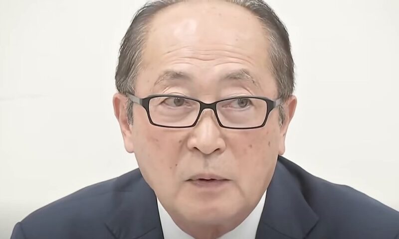 値上げを発表するサイゼリヤの松谷秀治社長